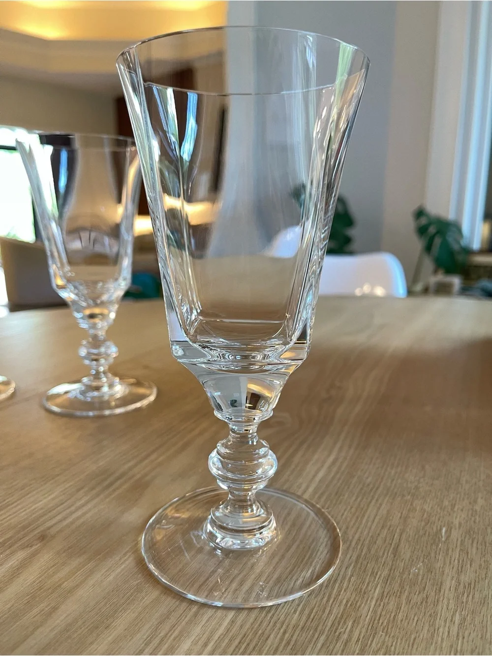 Williams Sonoma 7” Blown Glass Wine Glasses WMS9 Pattern Set of 6